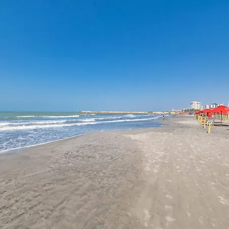 Apartment Montu 1404a Beautiful 2queenbeds2bath W Ac Near Beach